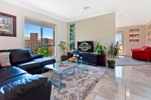 luxury display homes builders family